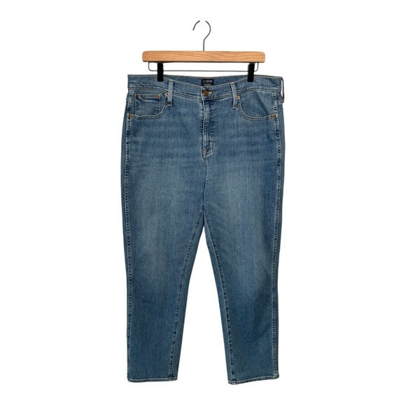 J. Crew ** High Rise Classic Vintage Jeans in Medium Charter Blue Wash Size 31 - Picture 2 of 14